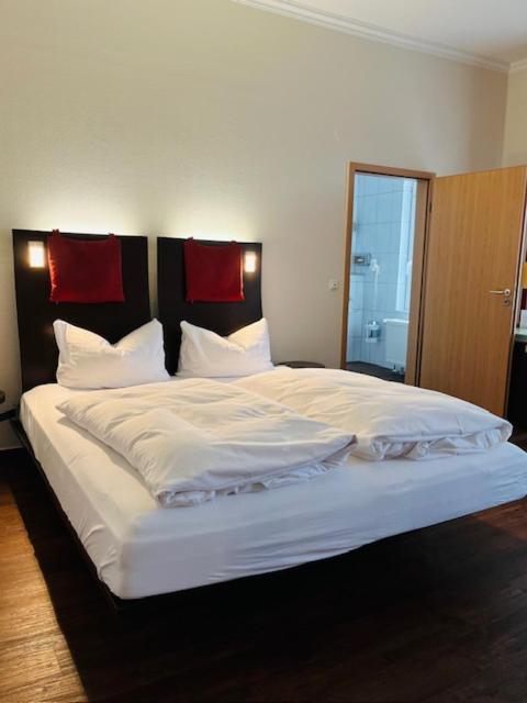 Maris Hotel